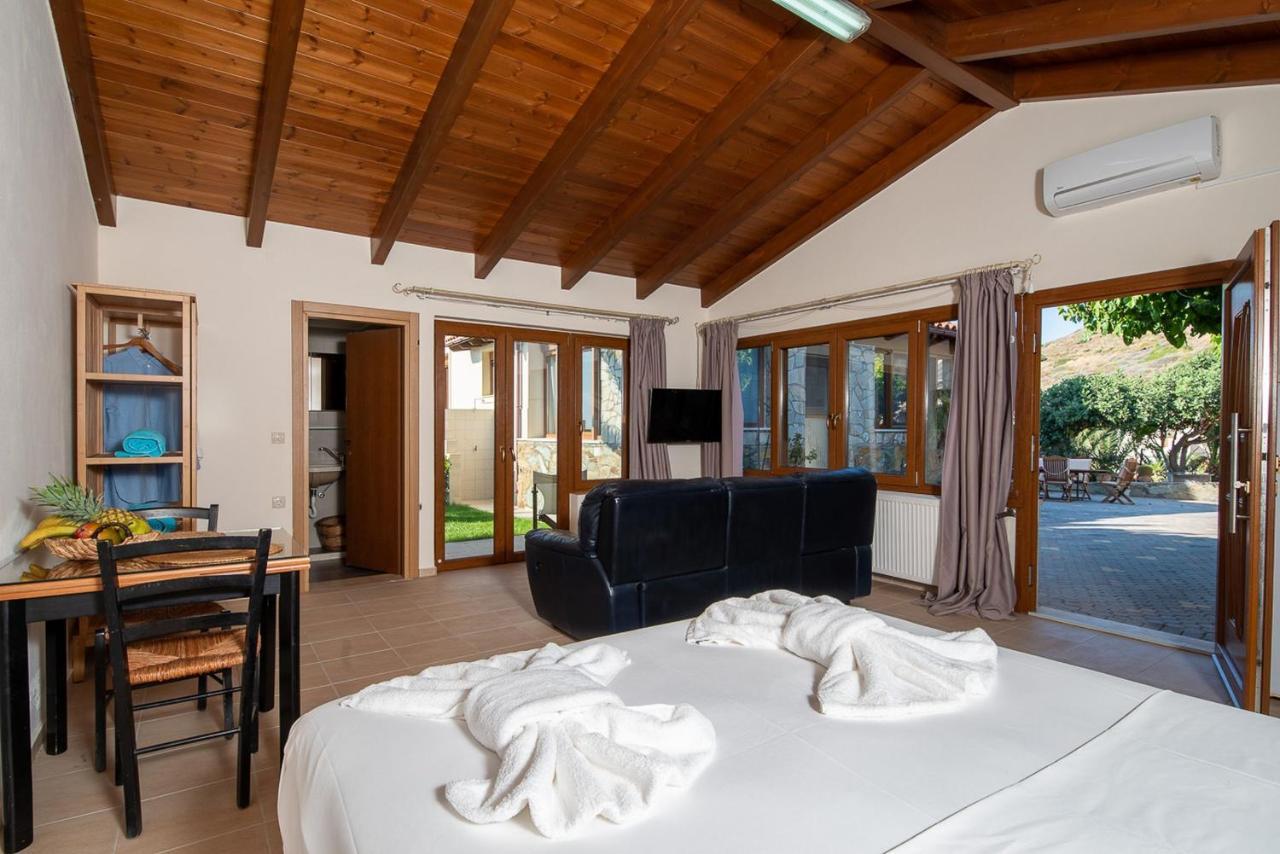Vitamin Sea Luxury Villas Agia Pelagia  Buitenkant foto